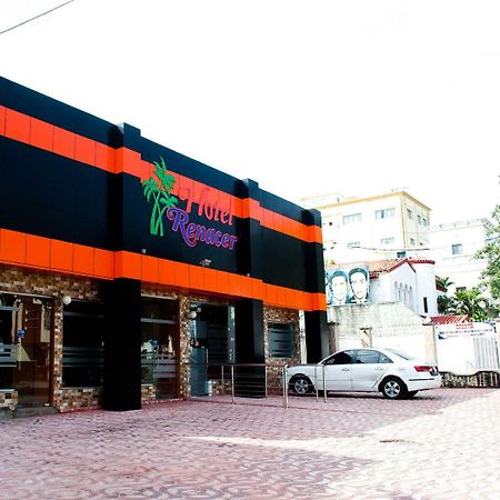 Hotel Renacer Santo Domingo Buitenkant foto