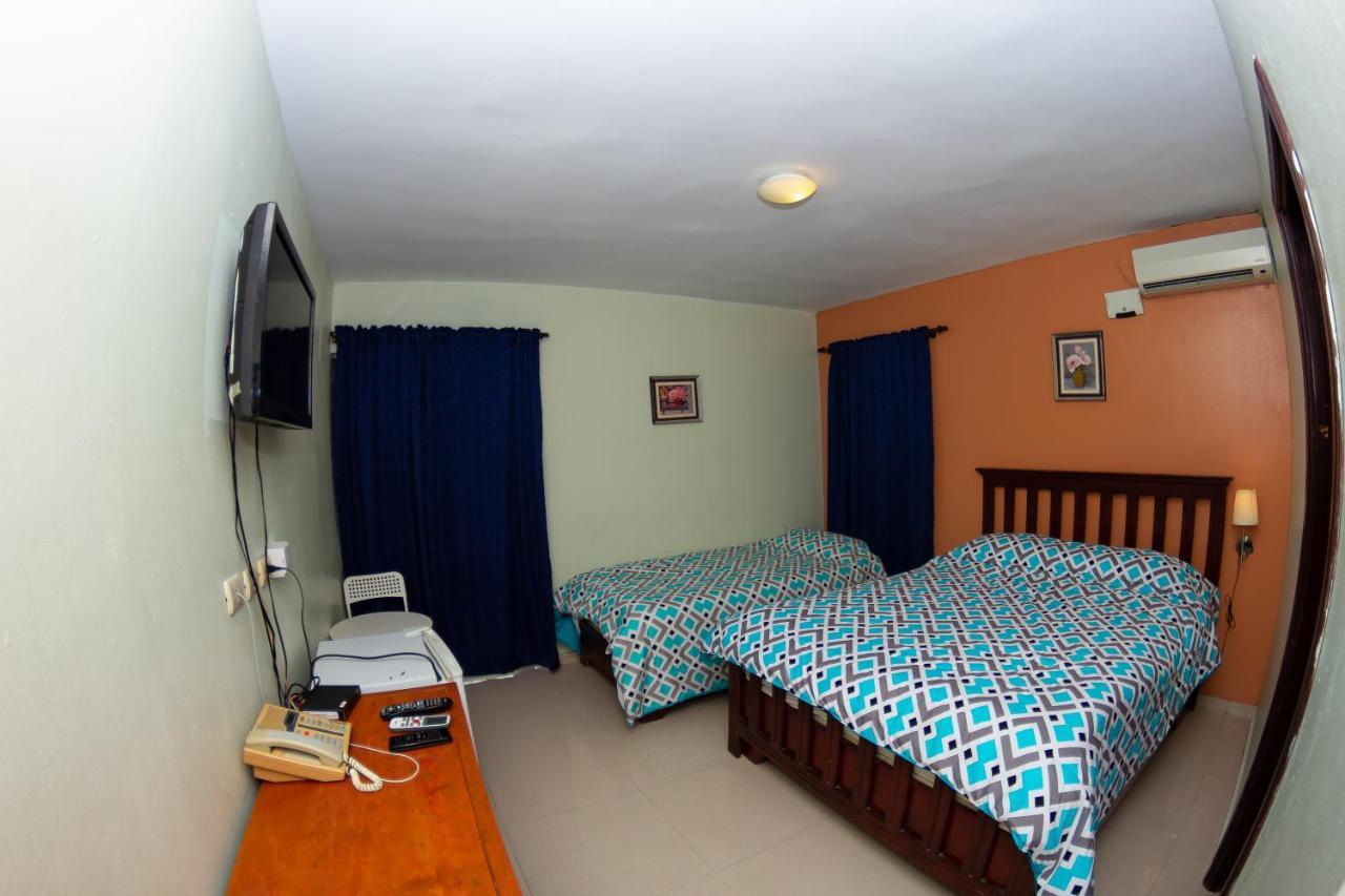 Hotel Renacer Santo Domingo Buitenkant foto