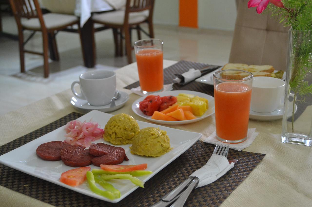 Hotel Renacer Santo Domingo Buitenkant foto