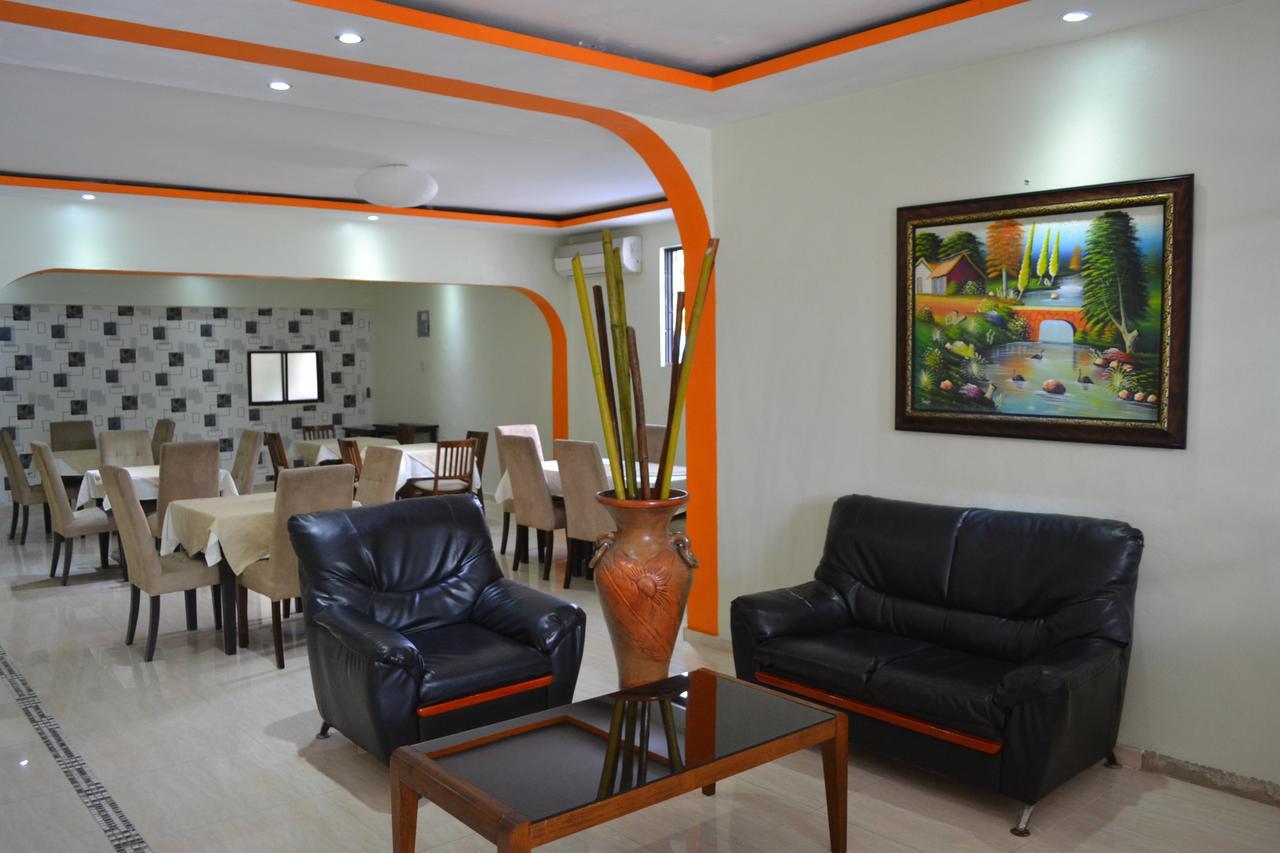 Hotel Renacer Santo Domingo Buitenkant foto